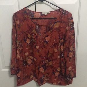 American Eagle Floral Blouse